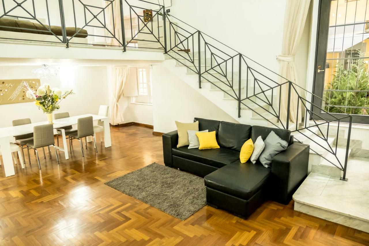 Hotel Il Salotto Di Nonna Cornelia 2 Napoli Esterno foto